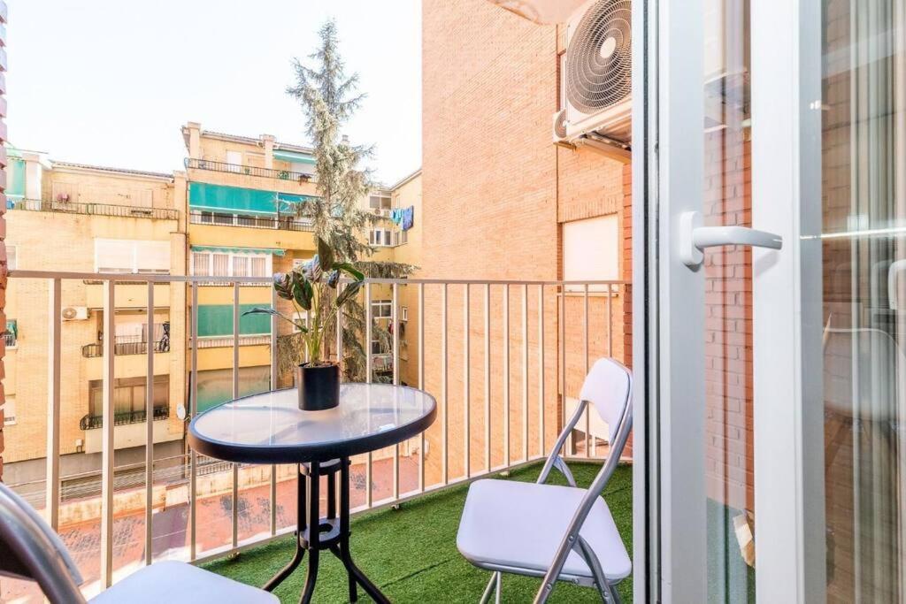 Modern Apartment Close To The City Center And Alhambra กรานาดา ภายนอก รูปภาพ